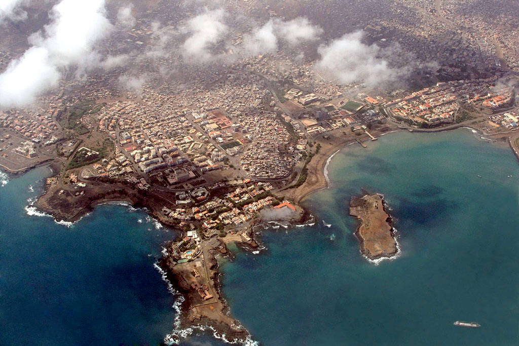 Cape Verde, coastal town, rugged cliffs, SD Desktop Wallpaper