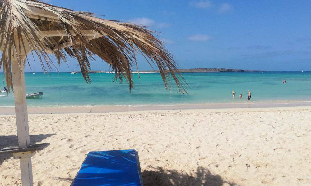 Cape Verde, beach chair, turquoise waters, SD Desktop Wallpaper