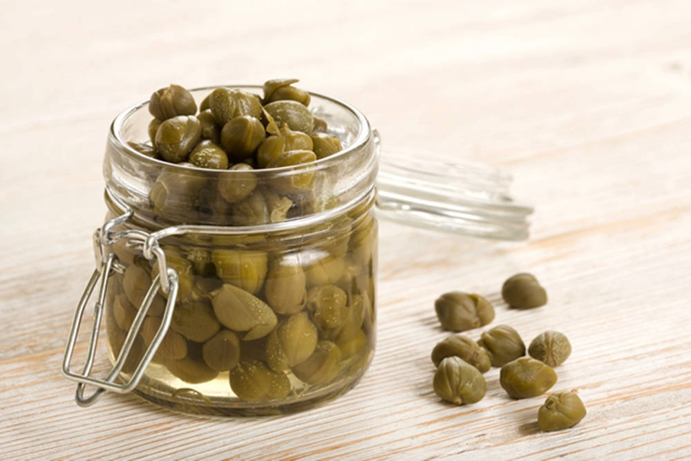 Capers, small glass jar, green capers, SD Desktop Wallpaper