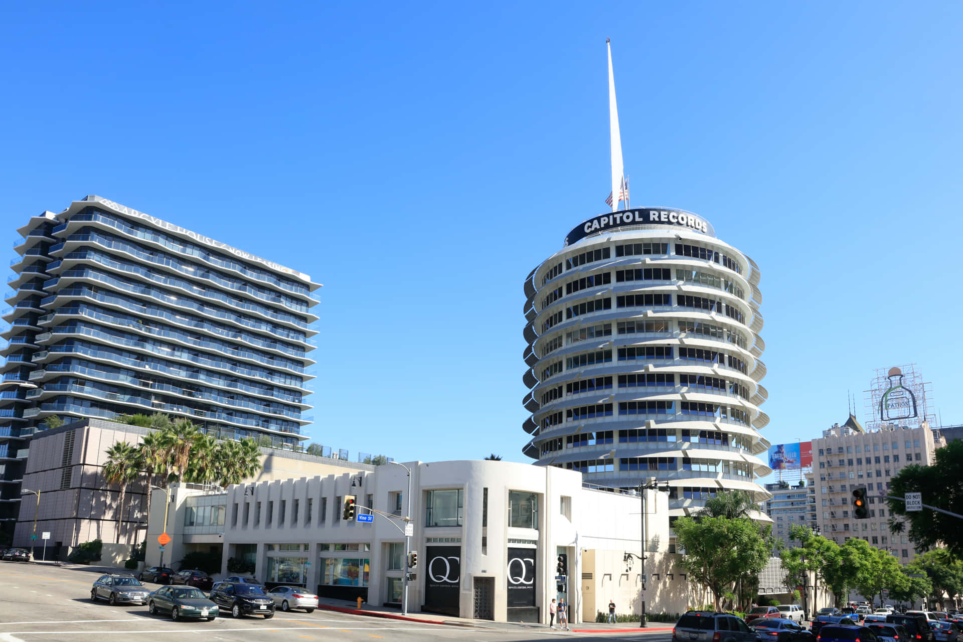 Capitol Records Building, clear blue sky, modern glass towers, Full HD Desktop Wallpaper