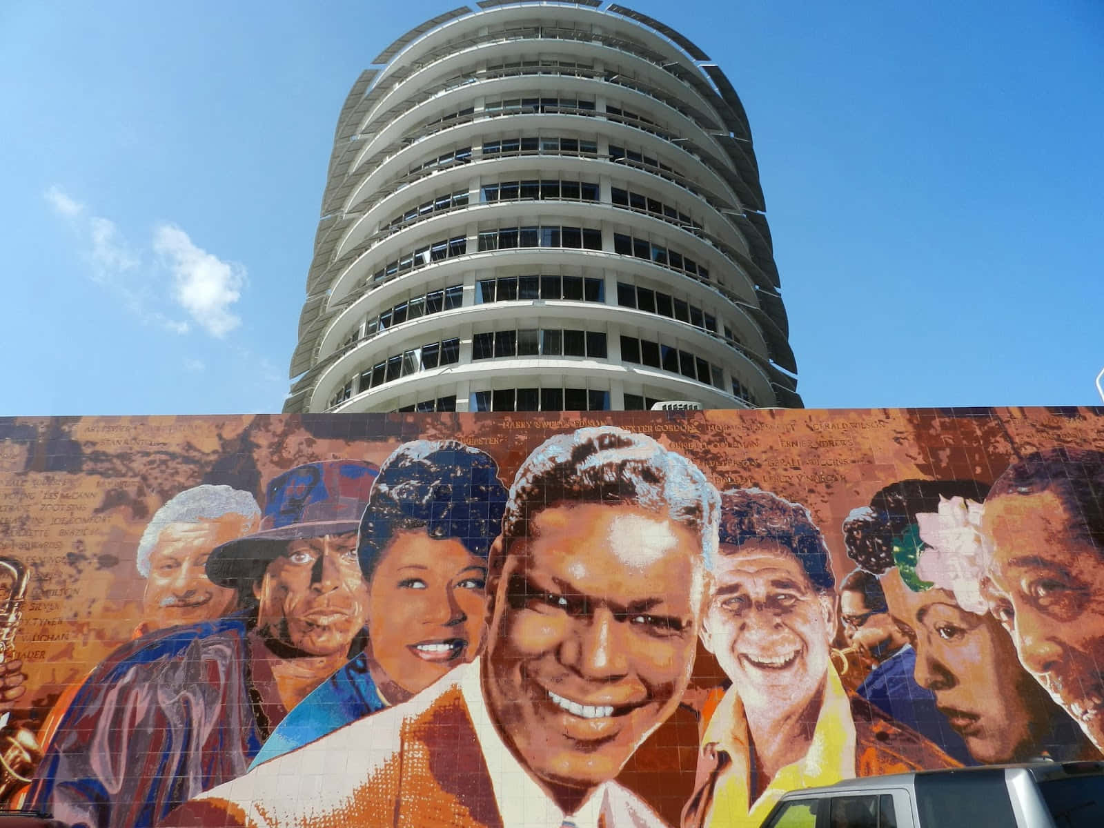 Capitol Records Building, mural painting, smiling diverse faces, HD Desktop Wallpaper
