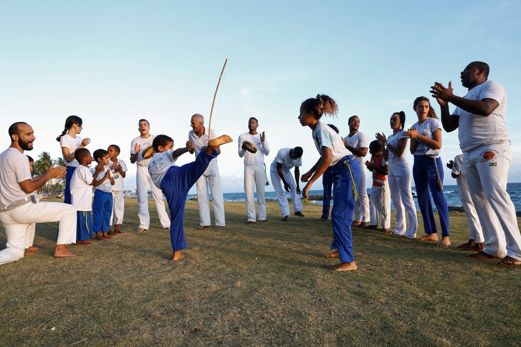 Capoeira, grassy beach, clear sky, Full HD Desktop Wallpaper