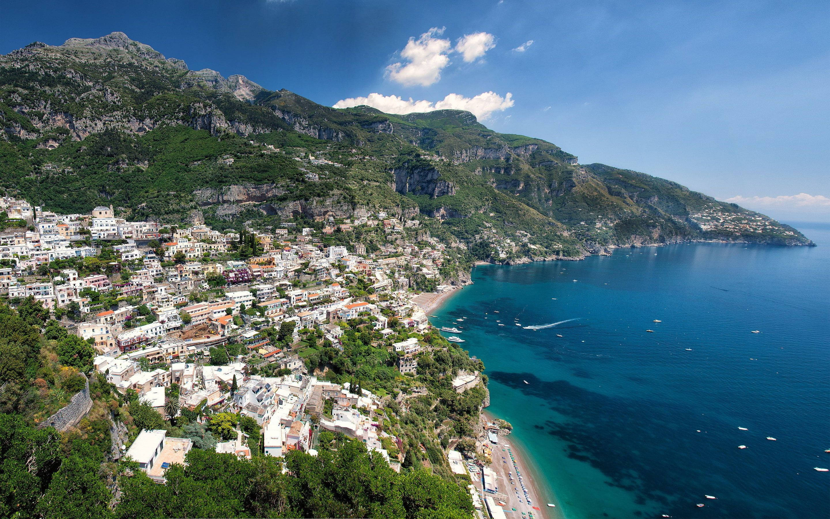 Capri Italy, coast, green cliffs, 2K Desktop Wallpaper