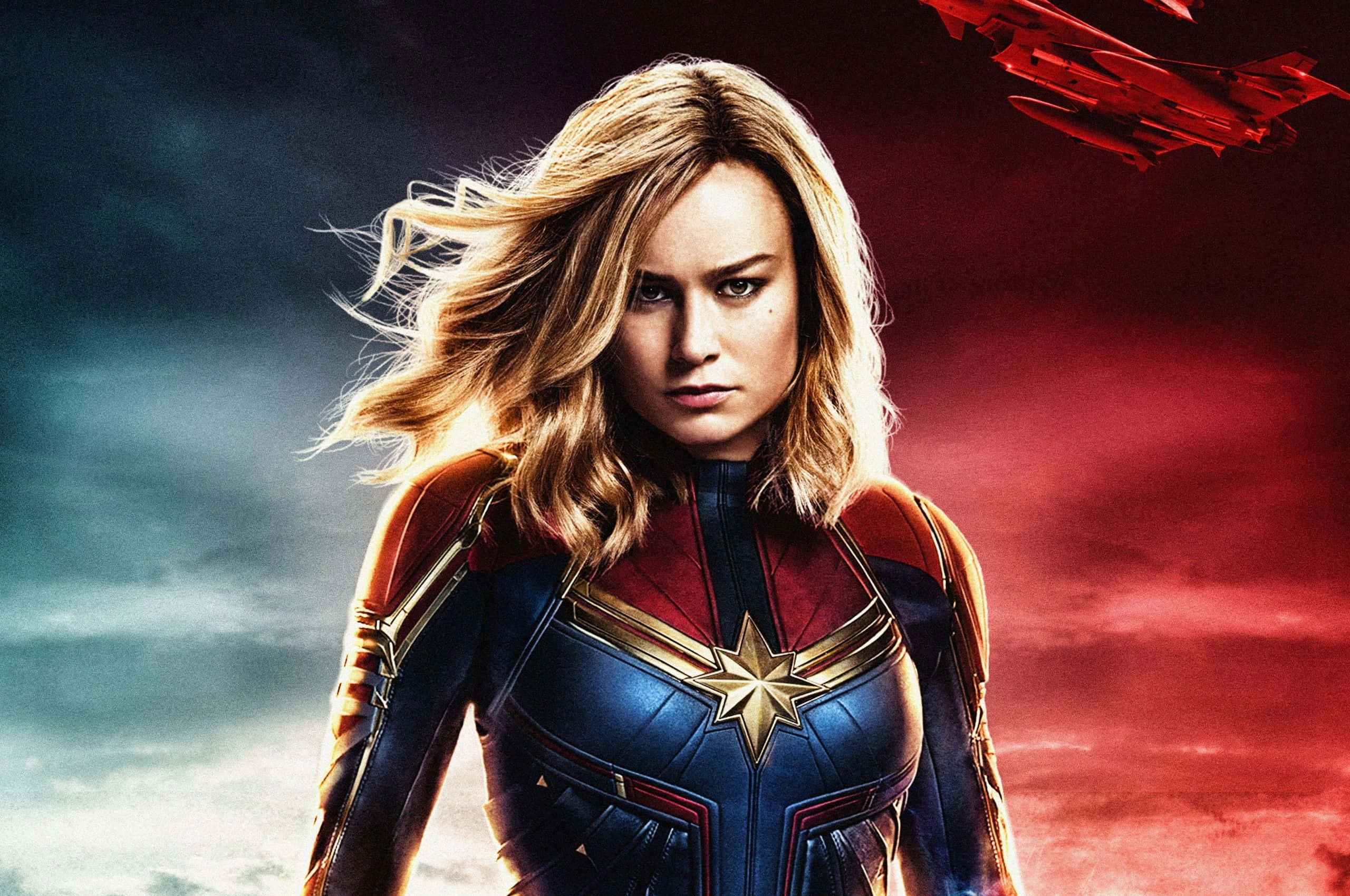 Captain Marvel, Carol Danvers, blue and red suit, 2K Desktop Wallpaper