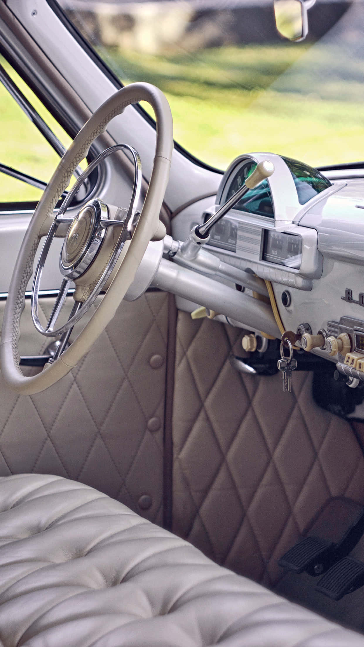 classic car, cream leather interior, quilted seats, Full HD Phone Wallpaper