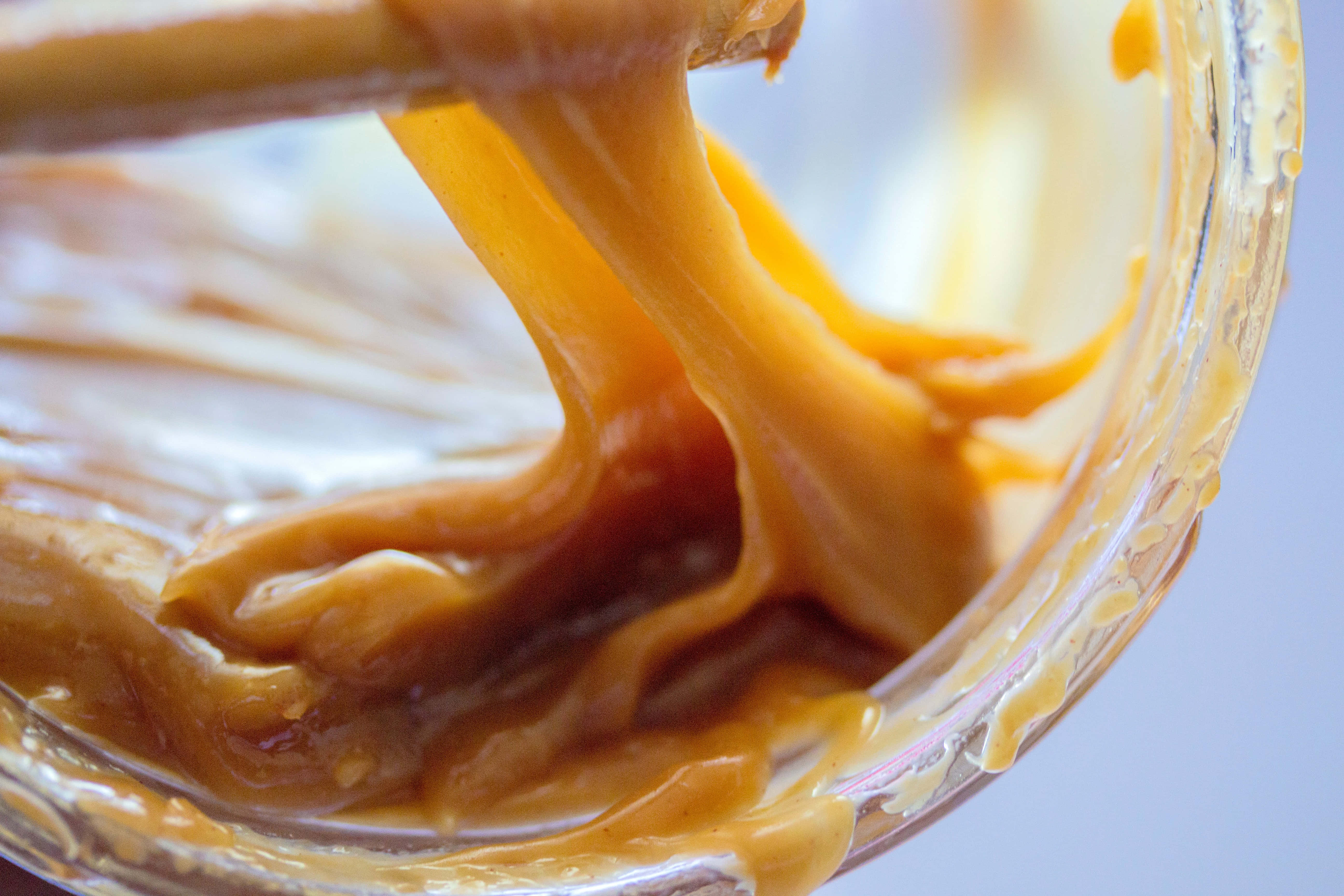caramel 5184 x 3456 wallpaper, Delicious Caramel Swirl, golden caramel sauce, 5K Desktop Wallpaper