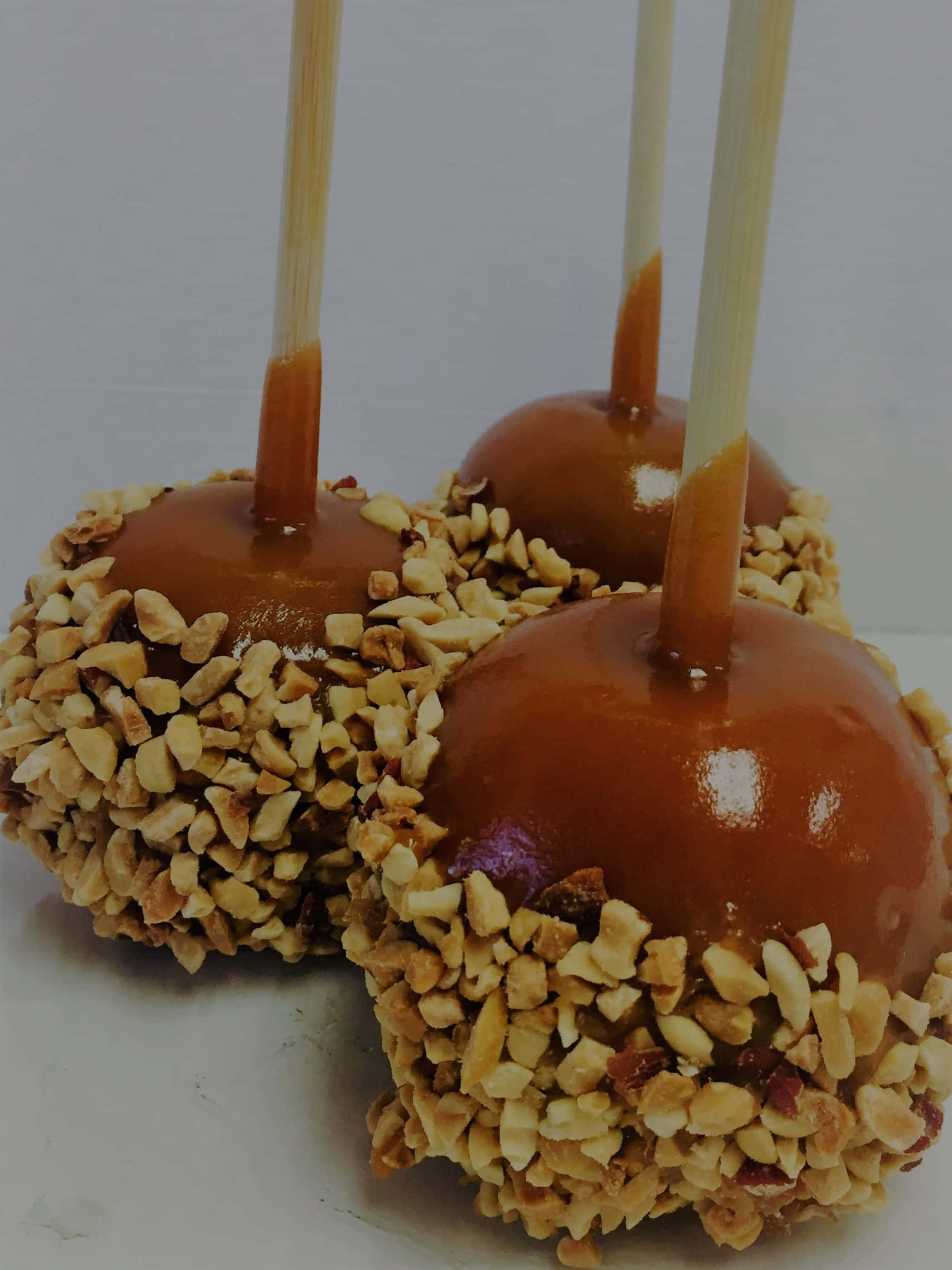 Caramel Apples, glossy caramel apples, chopped peanuts, Full HD Phone Wallpaper