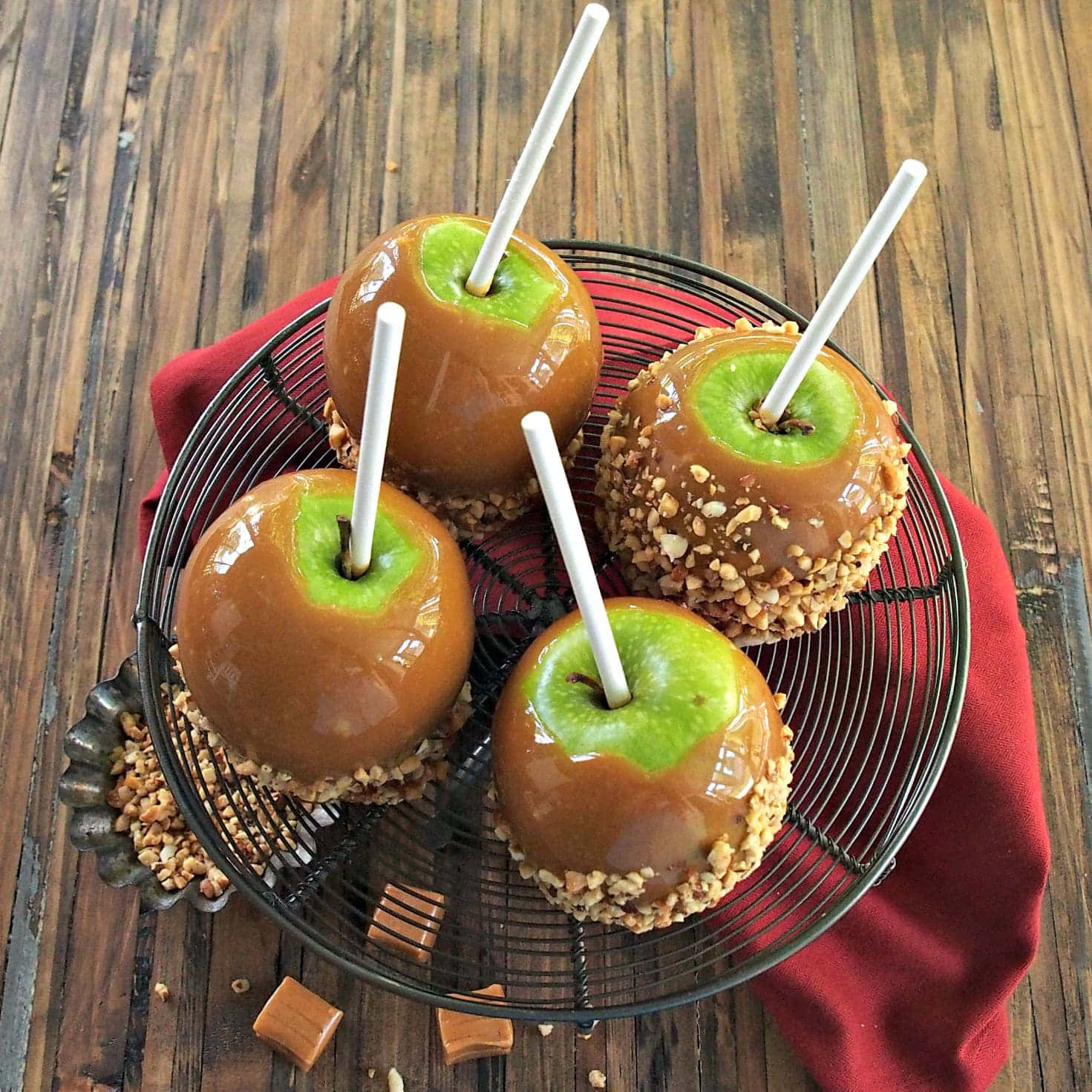 caramel apples, rustic wooden table, black wire rack, HD Desktop Wallpaper