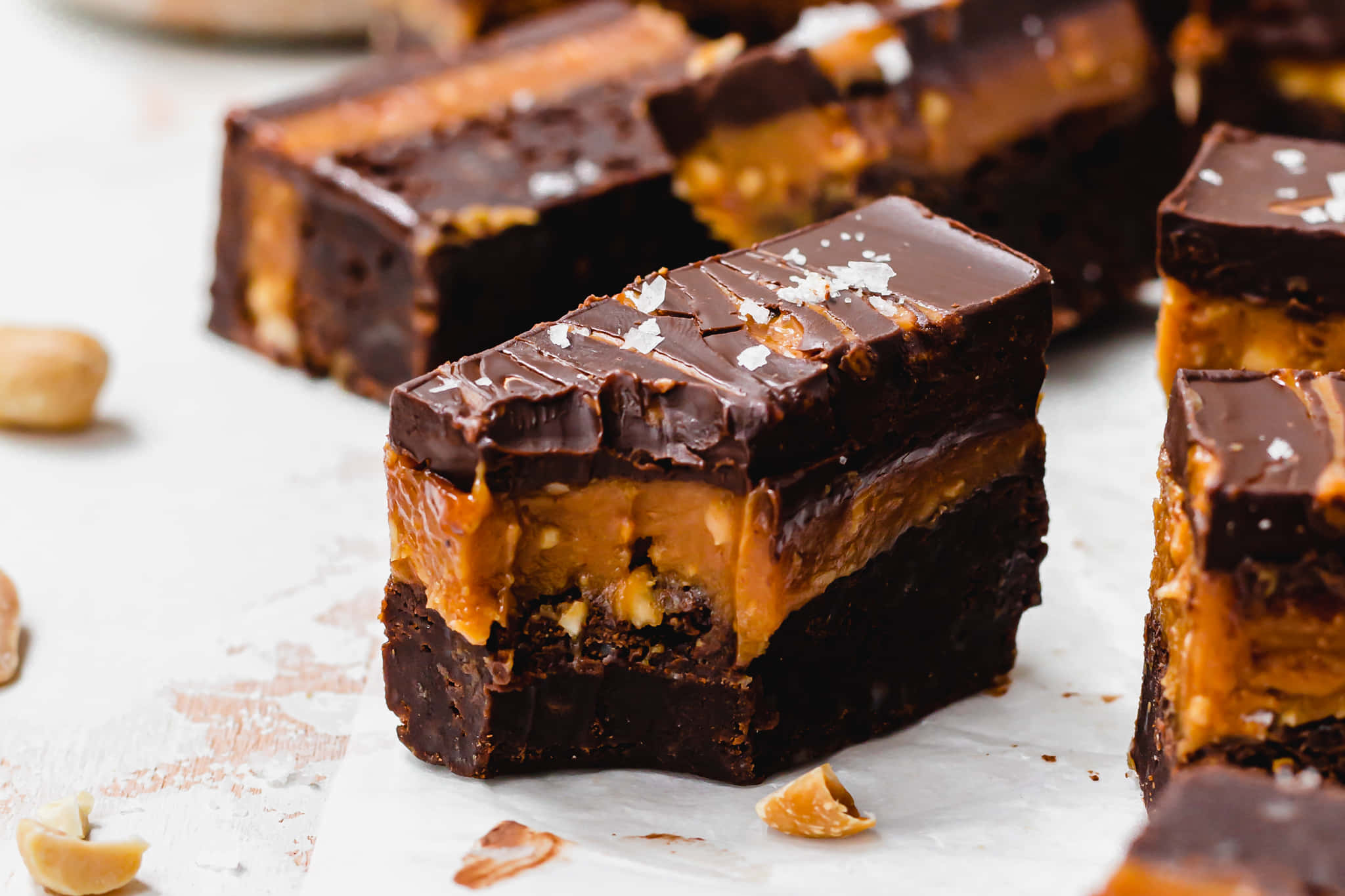 caramel brownie, rustic white surface, flaky salt, Full HD Desktop Wallpaper