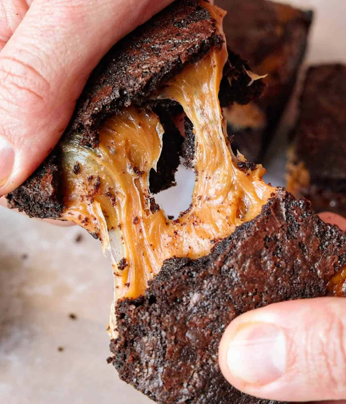 caramel brownie, gooey melted caramel, rich chocolate brownie, HD Phone Wallpaper