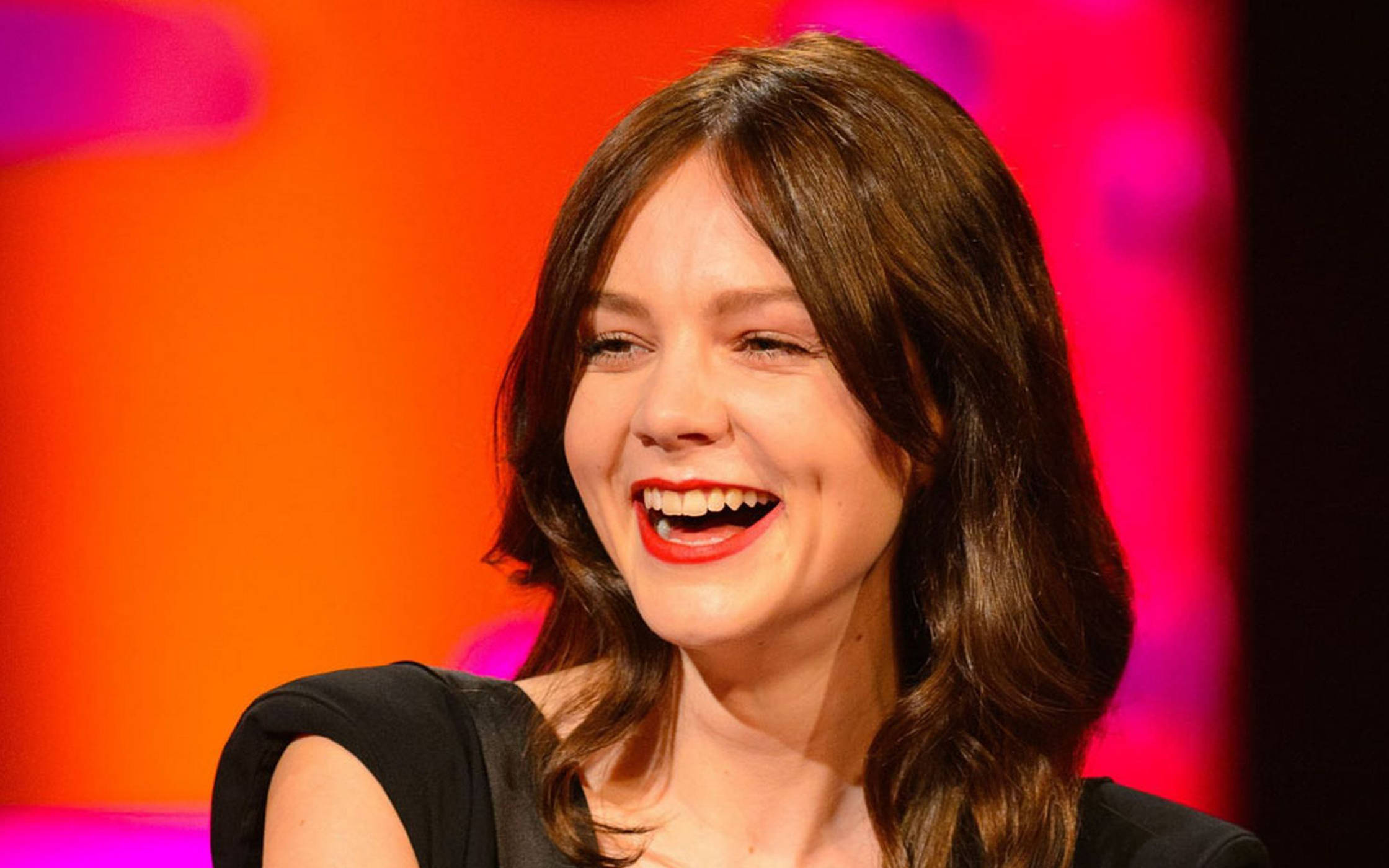 Carey Mulligan, brown hair, red lipstick, Full HD Desktop Wallpaper