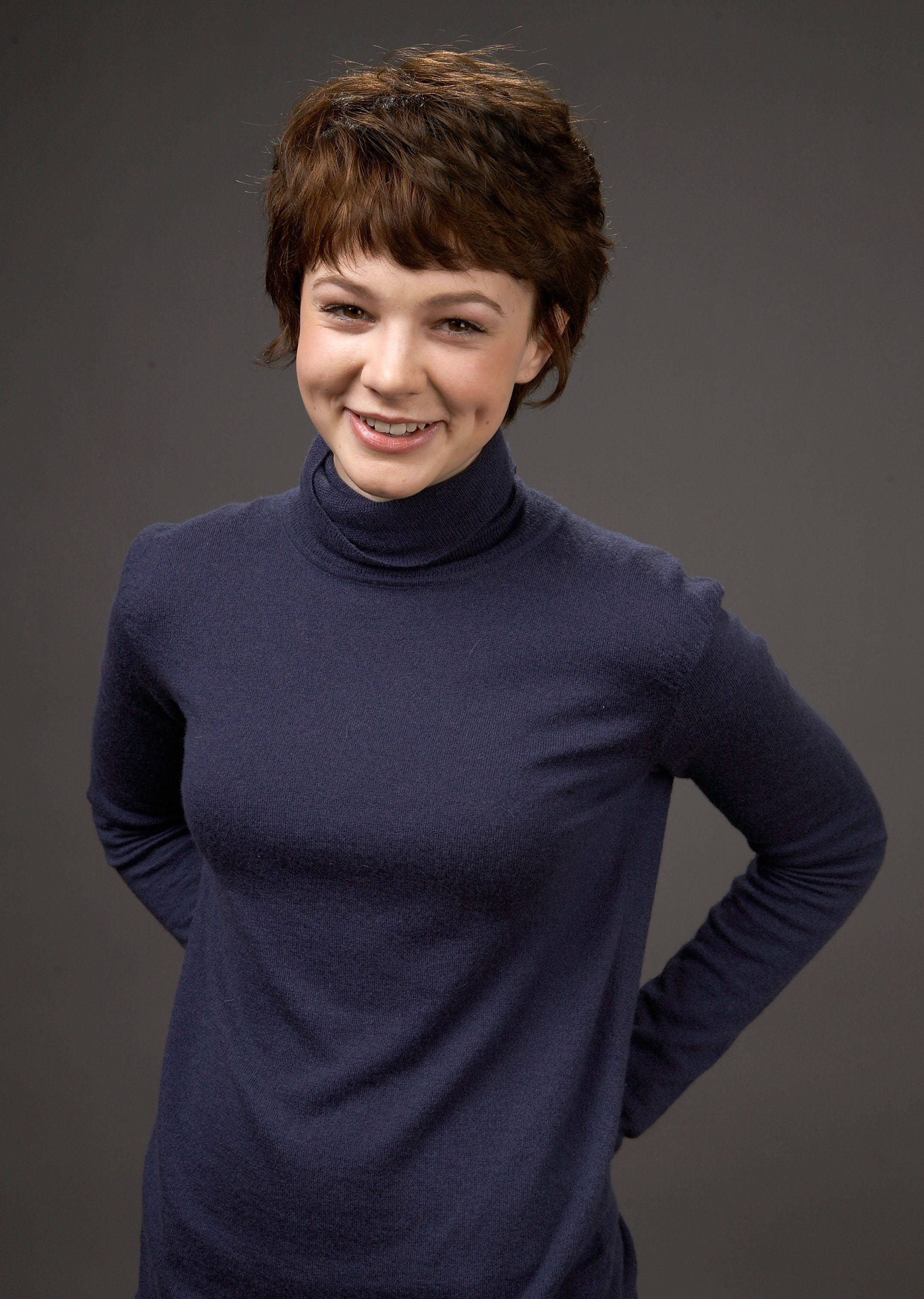 Carey Mulligan, turtleneck, navy, 2K Phone Wallpaper