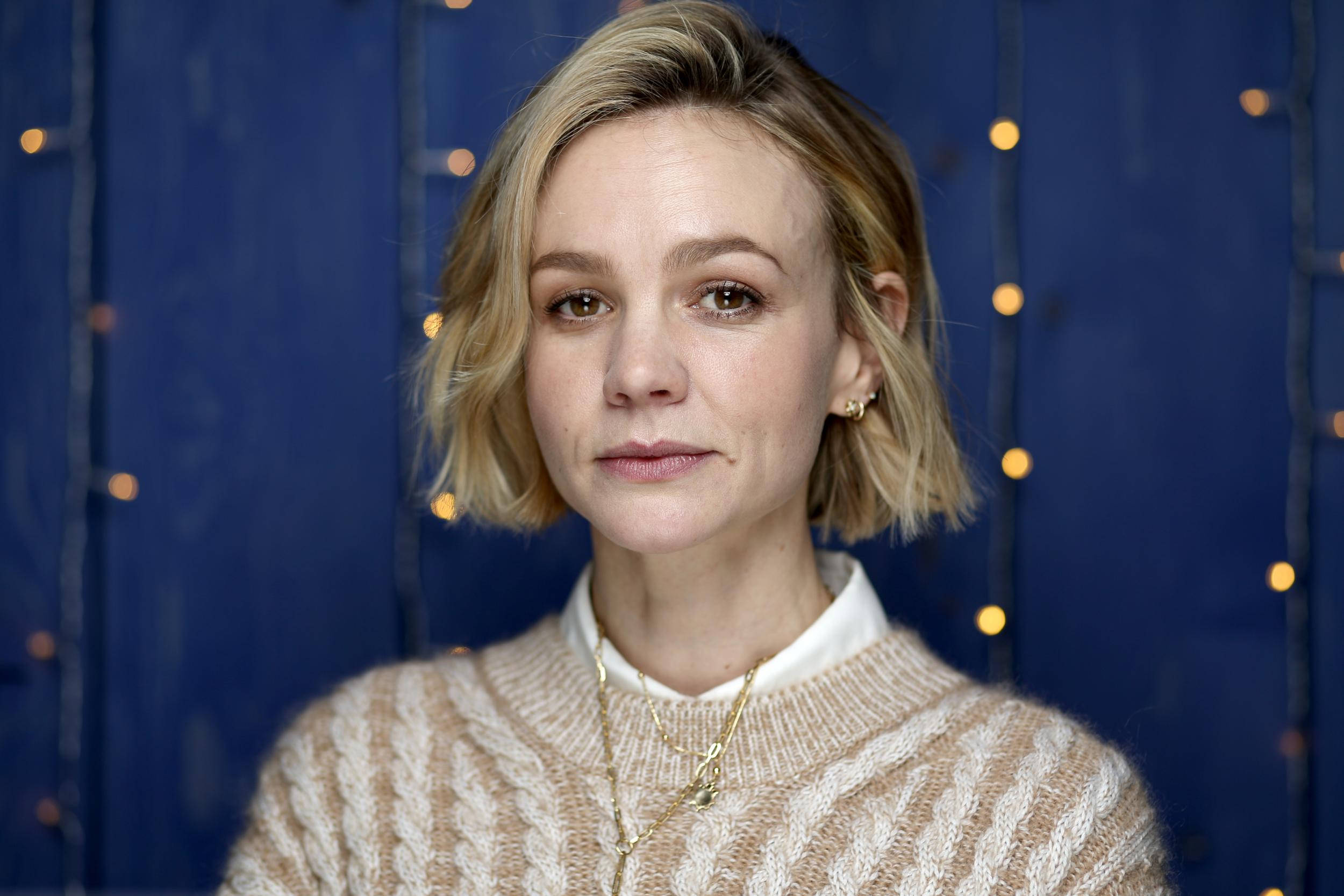 Carey Mulligan, beige cable-knit sweater, blue backdrop, Full HD Desktop Wallpaper
