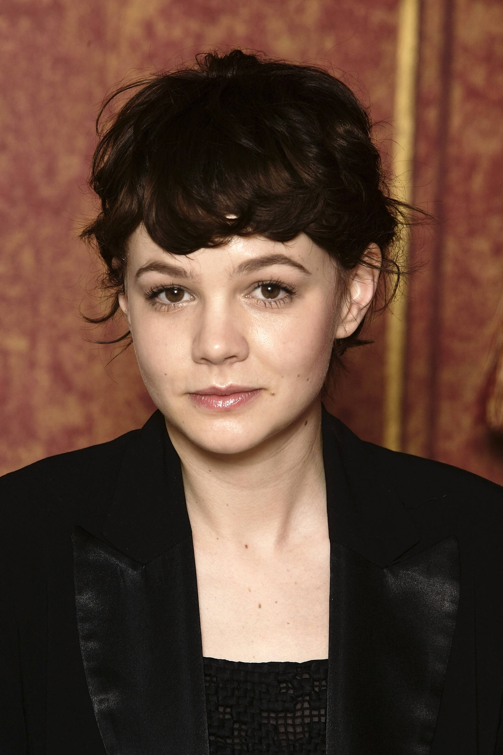 Carey Mulligan, black hair, black blazer, Full HD Phone Wallpaper