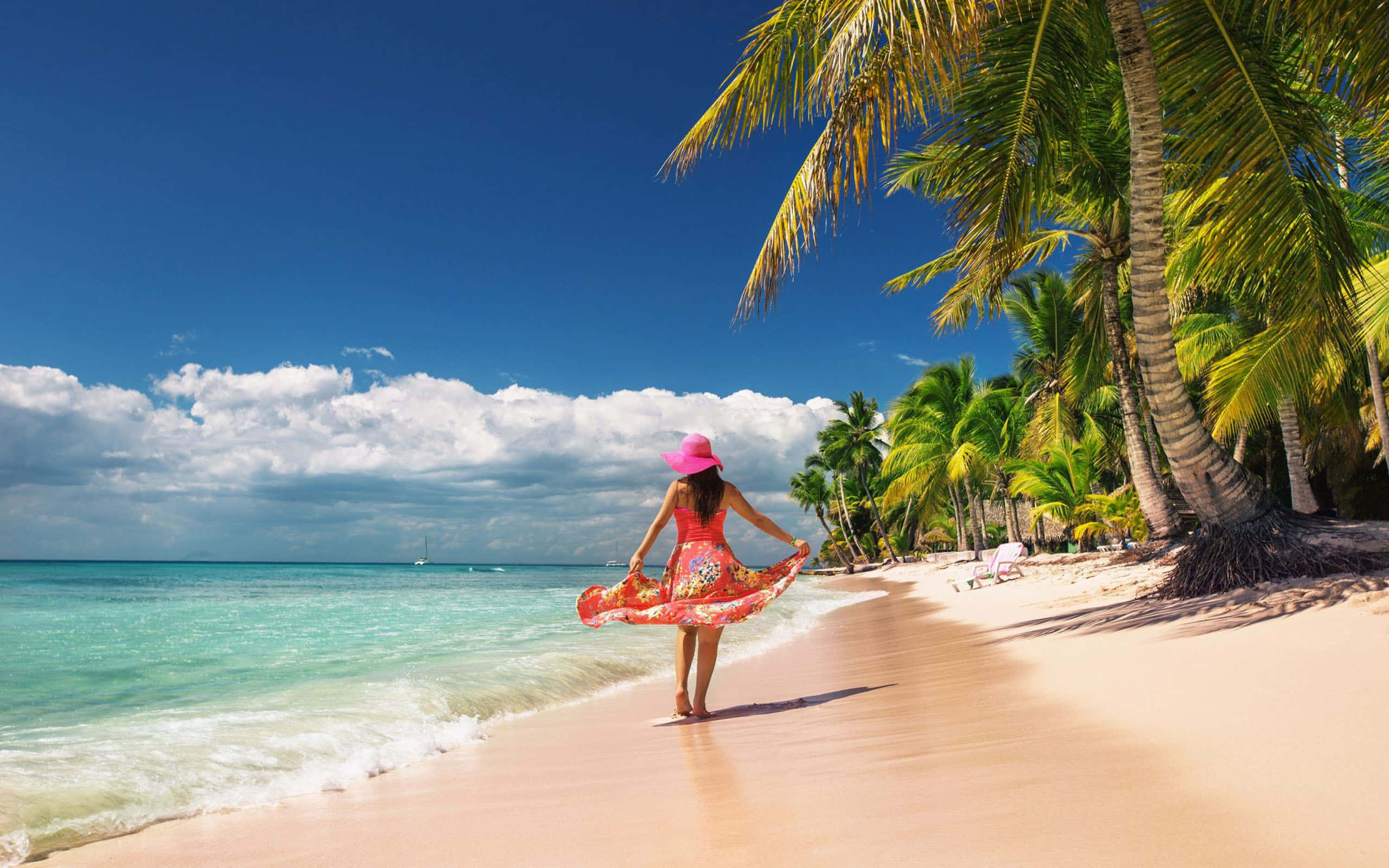 Caribbean Beach, pink hat, floral dress, 2K Desktop Wallpaper