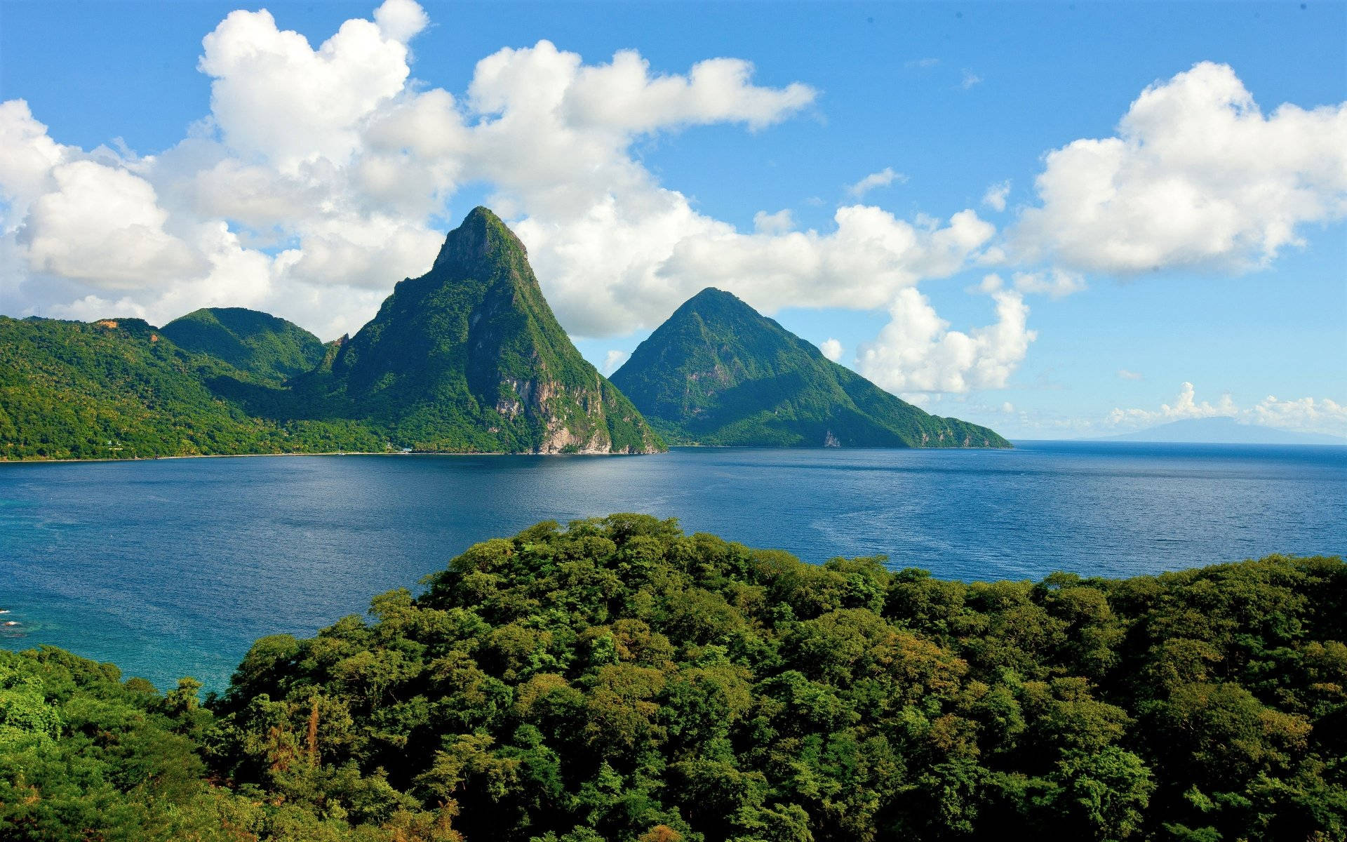 Caribbean Sea, mountains, turquoise waters, Full HD Desktop Wallpaper