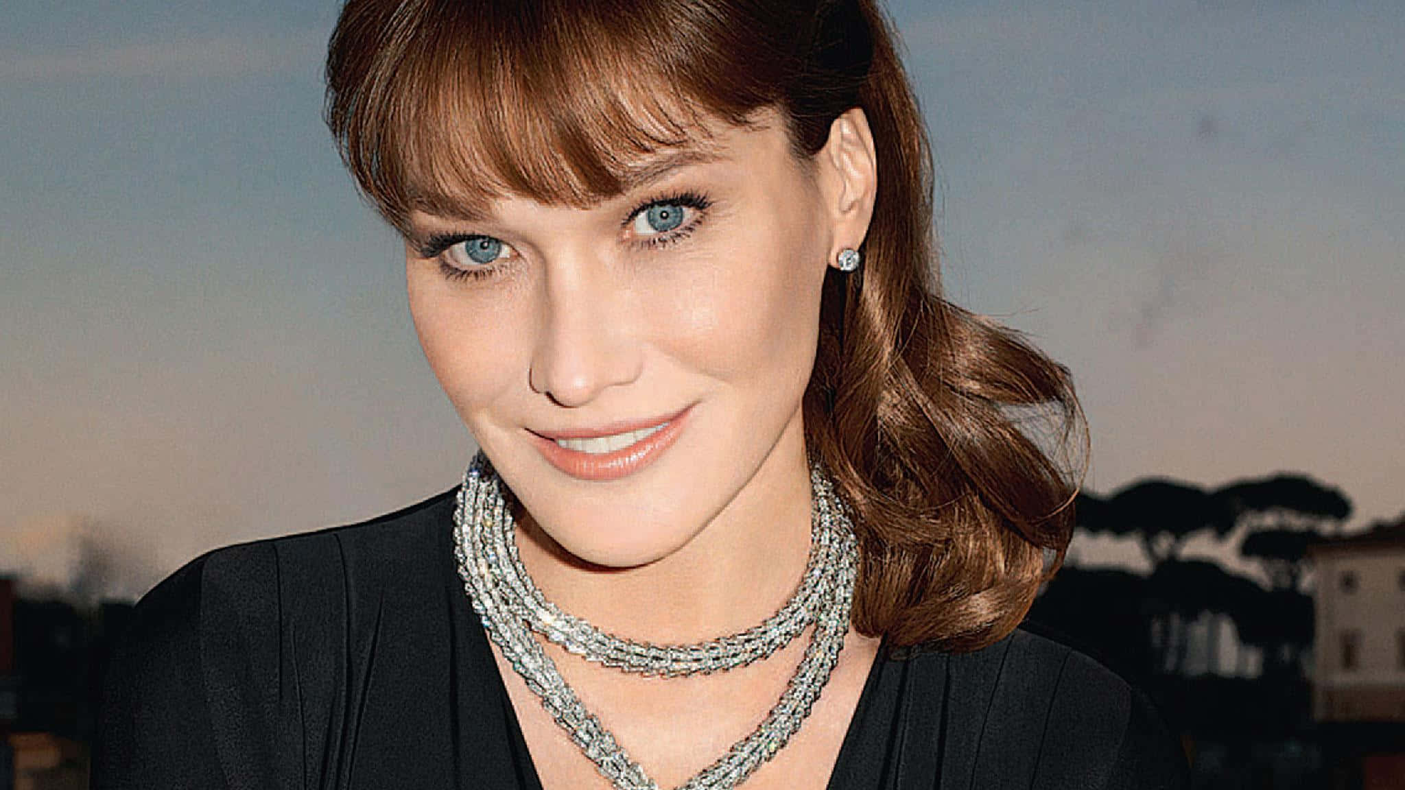 Carla Bruni, blue eyes, brown hair, Full HD Desktop Wallpaper