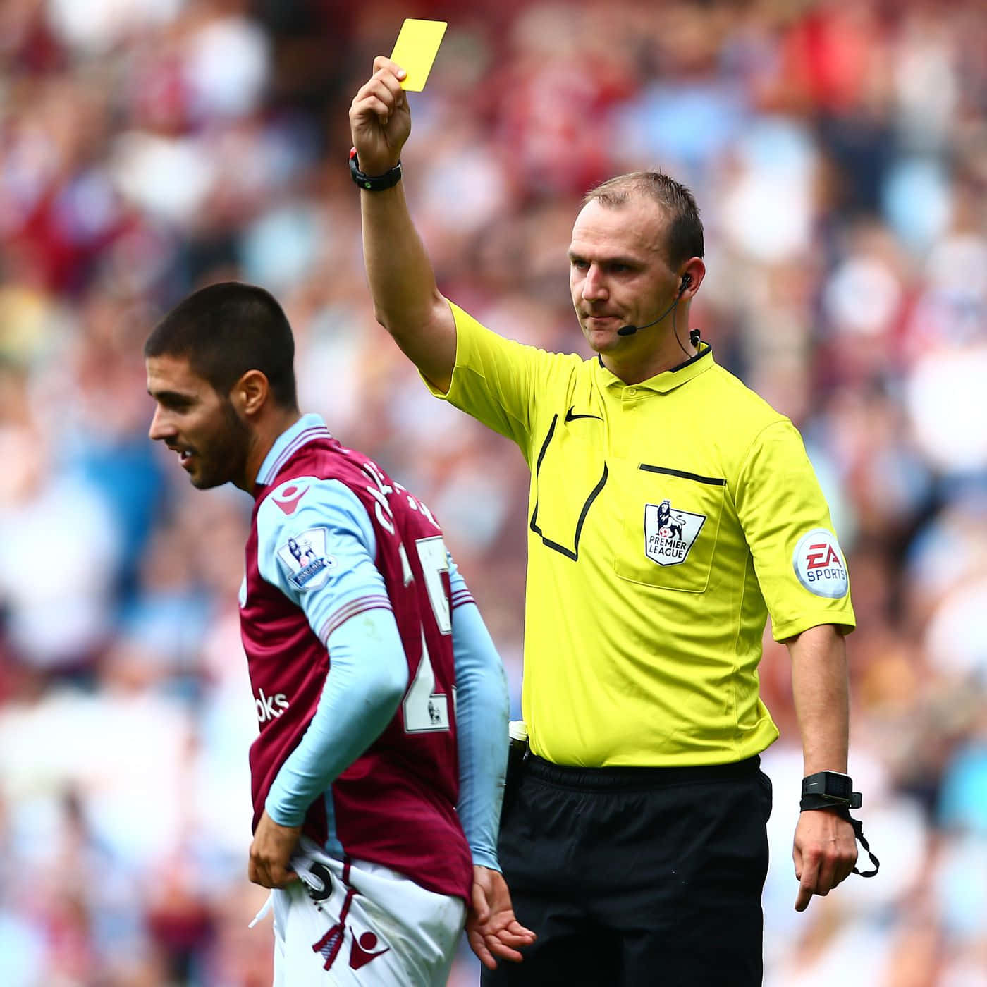 Carles Gil, yellow card, maroon and light blue kit, HD Desktop Wallpaper