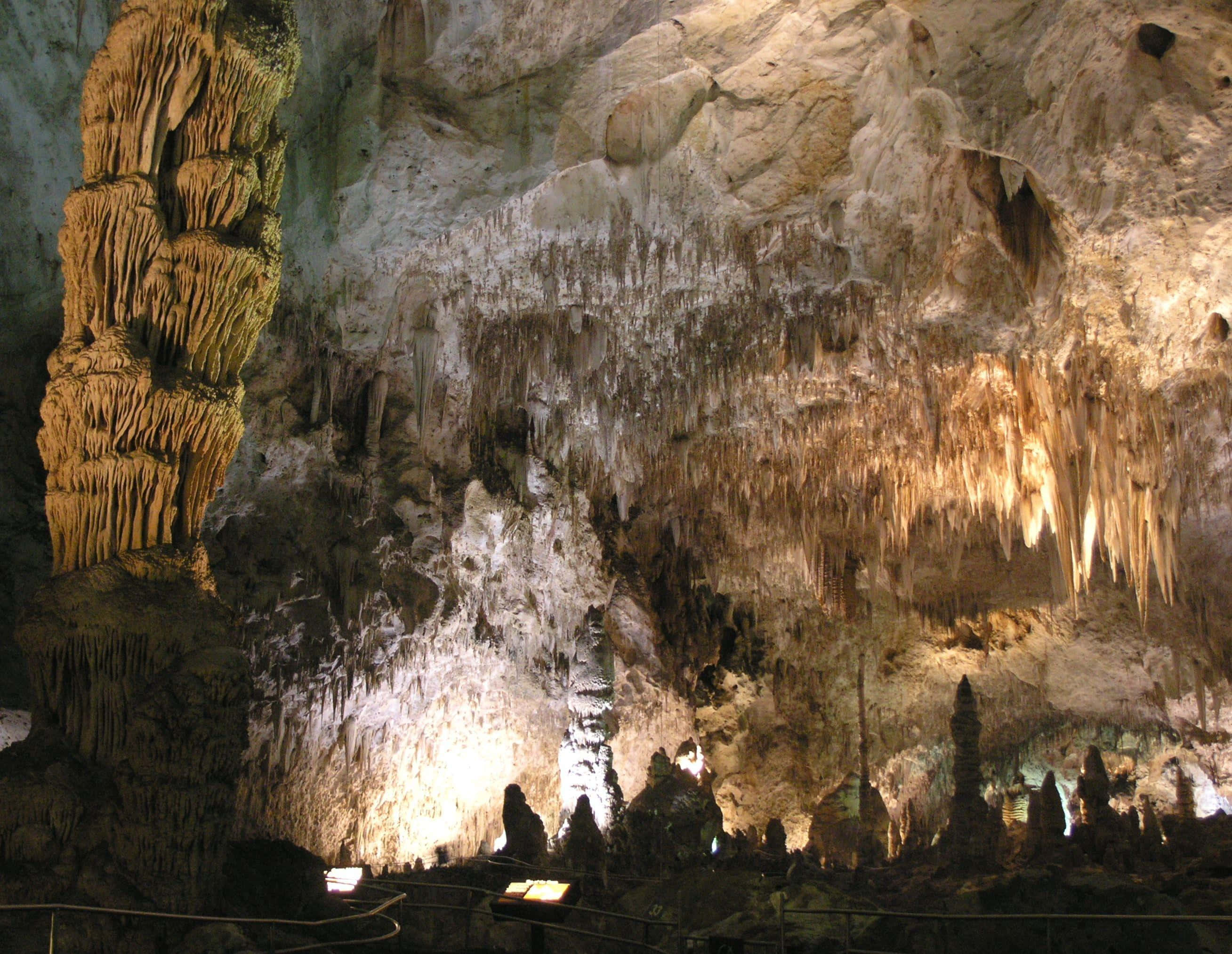 Carlsbad Caverns National Park, stalagmites, stalactites, 2K Desktop Wallpaper