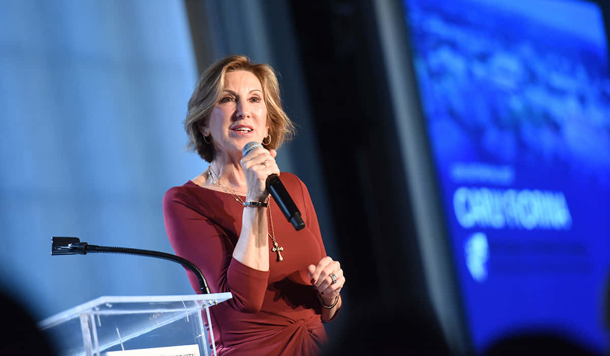 Carly Fiorina, red dress, microphone, SD Desktop Wallpaper