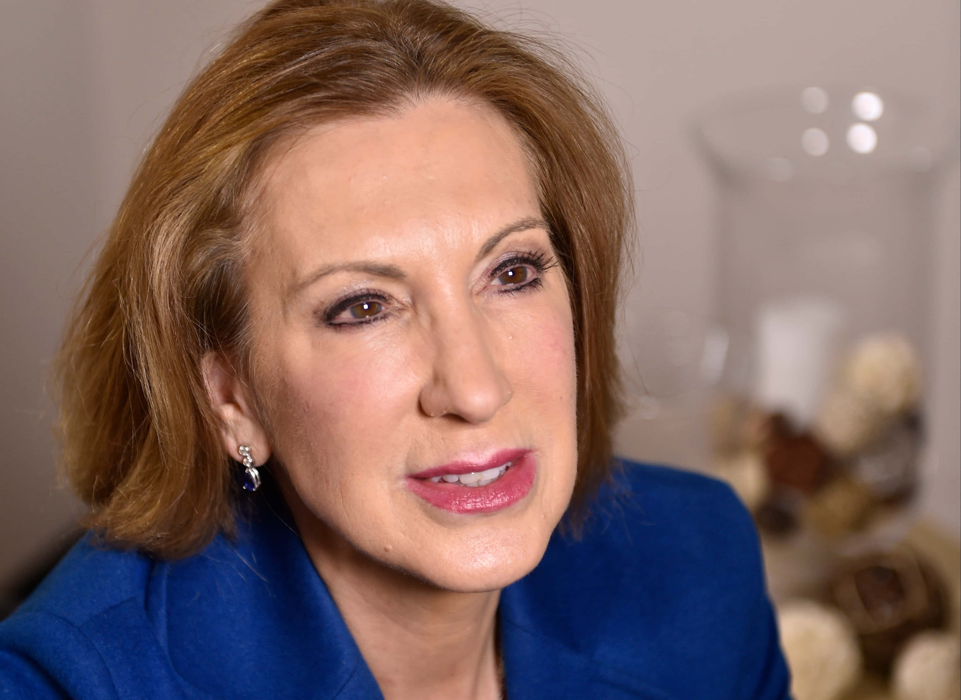 Carly Fiorina, brown hair, blue blazer, 2K Desktop Wallpaper