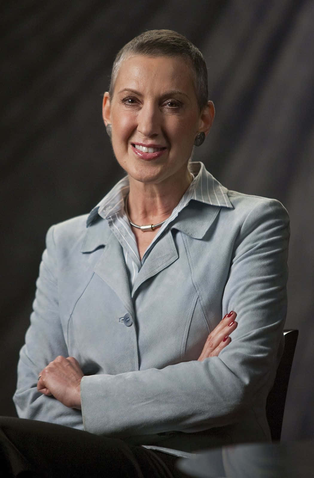 Carly Fiorina, crossed arms, studio, HD Phone Wallpaper