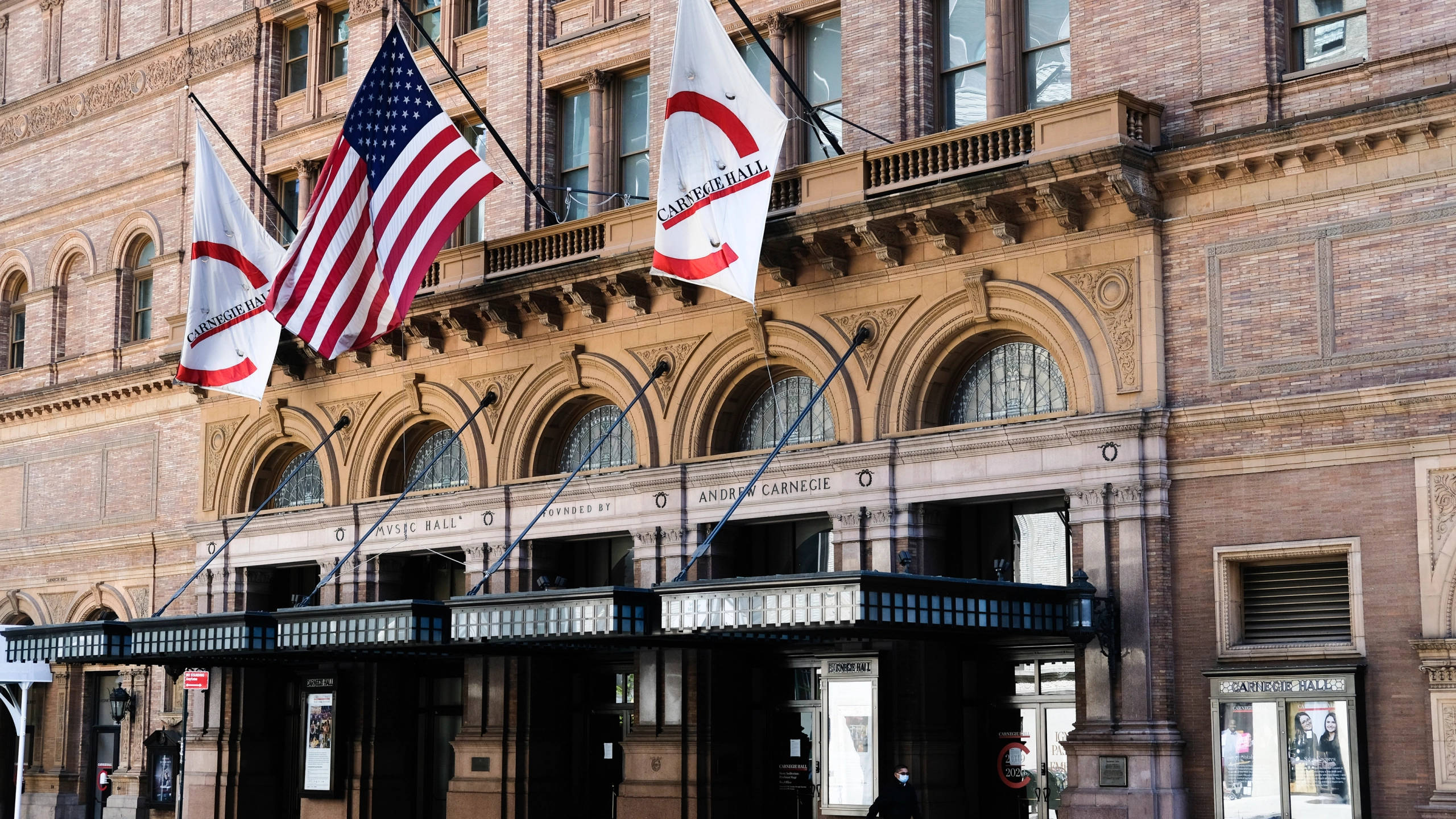 Carnegie Hall, American flags, banners, 2K Desktop Wallpaper