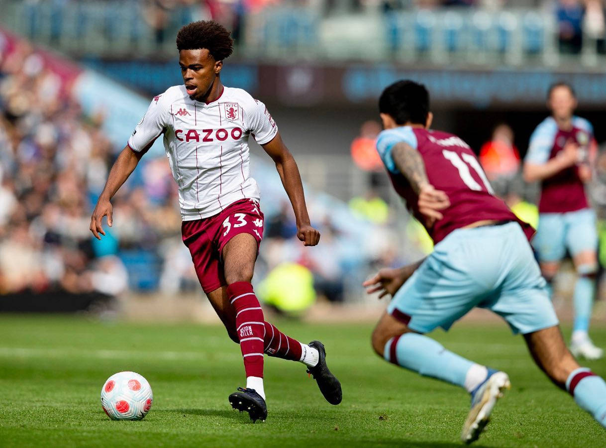 Carney Chukwuemeka, white and maroon jersey, sunlit green pitch, SD Desktop Wallpaper