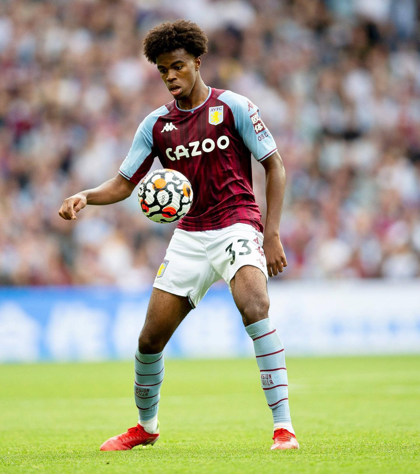 Carney Chukwuemeka, claret and blue kit, patterned ball, HD Phone Wallpaper
