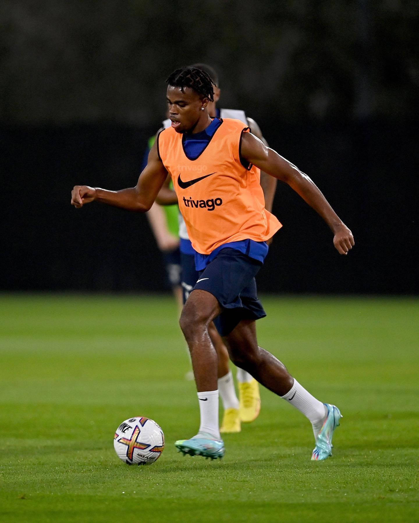 Carney Chukwuemeka, orange training vest, grass field, HD Phone Wallpaper