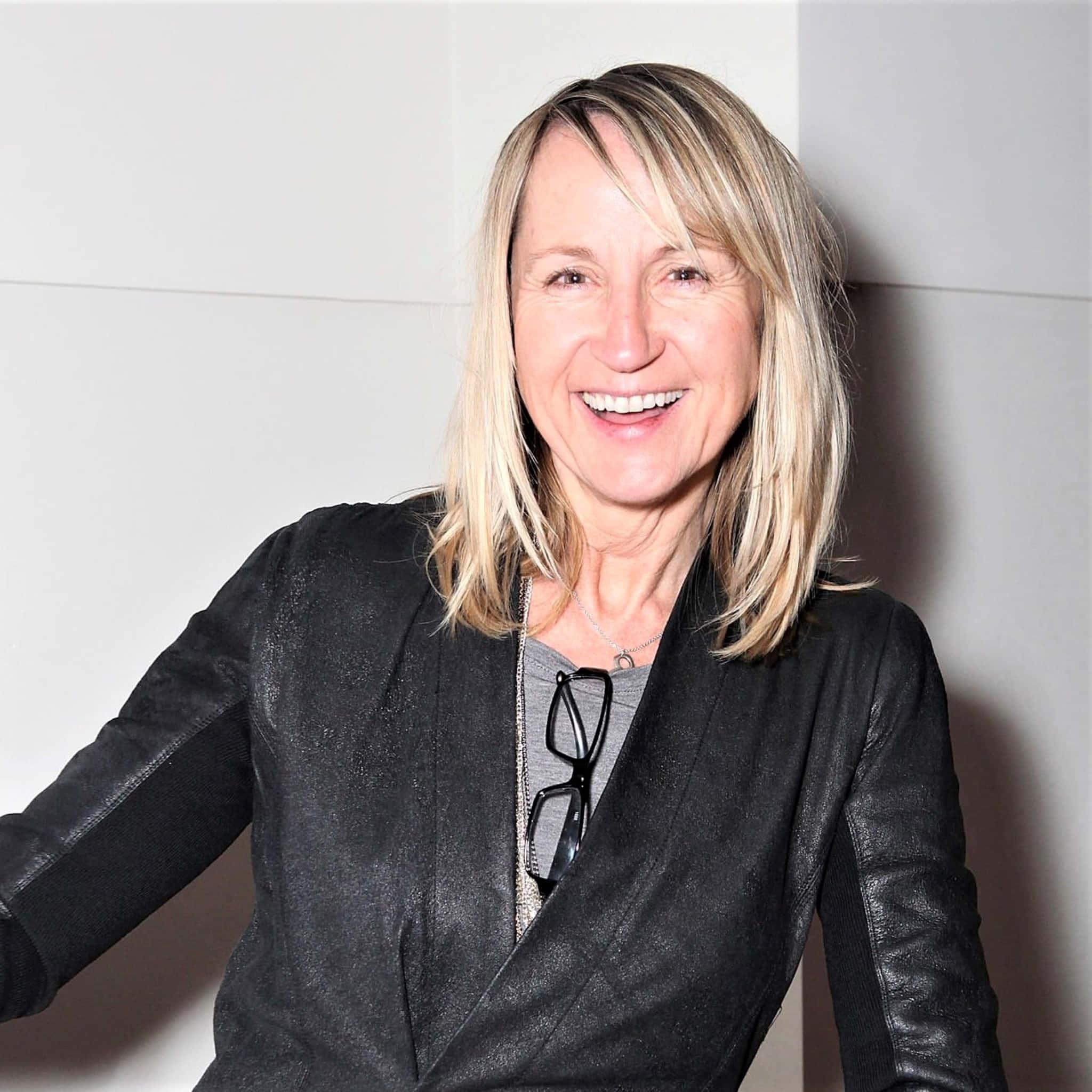 Carol Mcgiffin, blonde hair, black leather jacket, Full HD Desktop Wallpaper