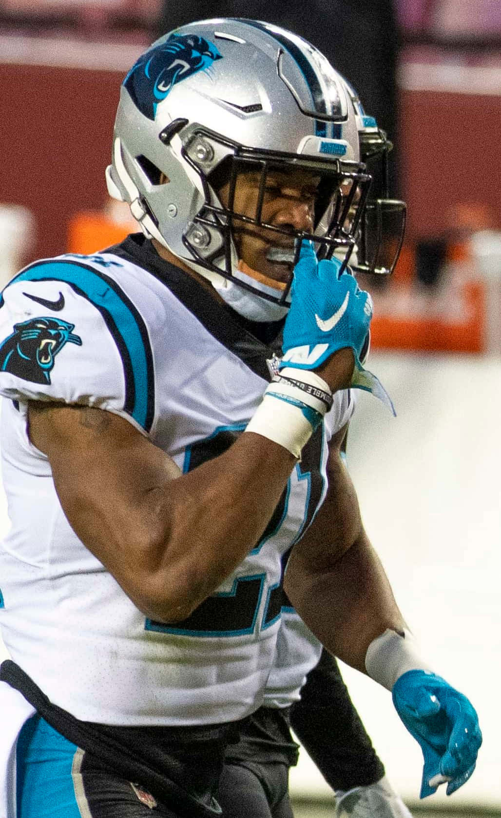 Carolina Panthers, white and blue uniform, player in action, HD Phone Wallpaper