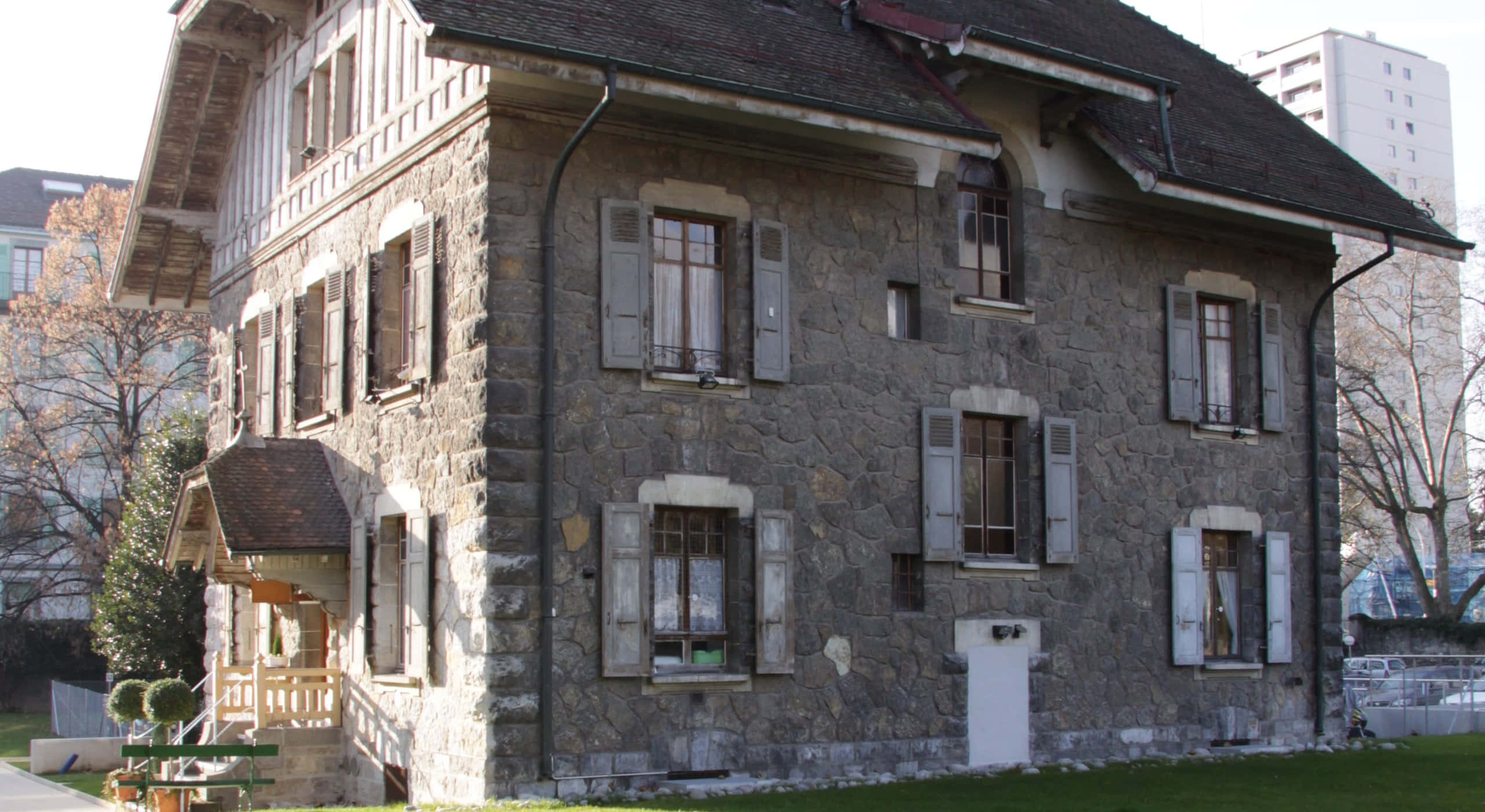 Carouge, sunset, rustic stone house, 2K Desktop Wallpaper