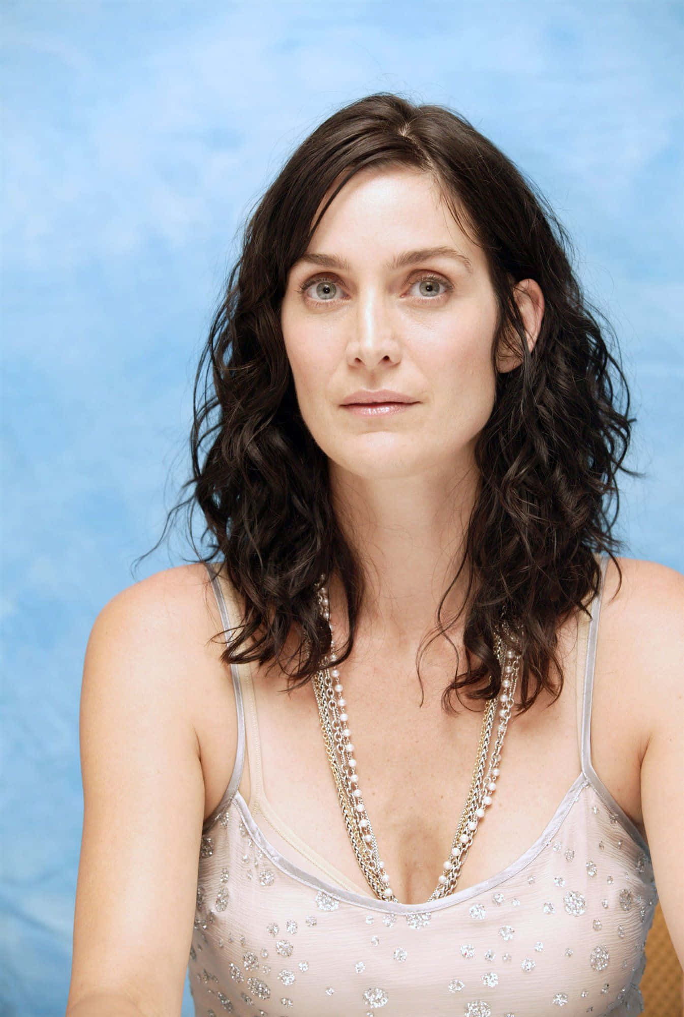 Carrie Anne Moss, wavy dark hair, green eyes, Full HD Phone Wallpaper