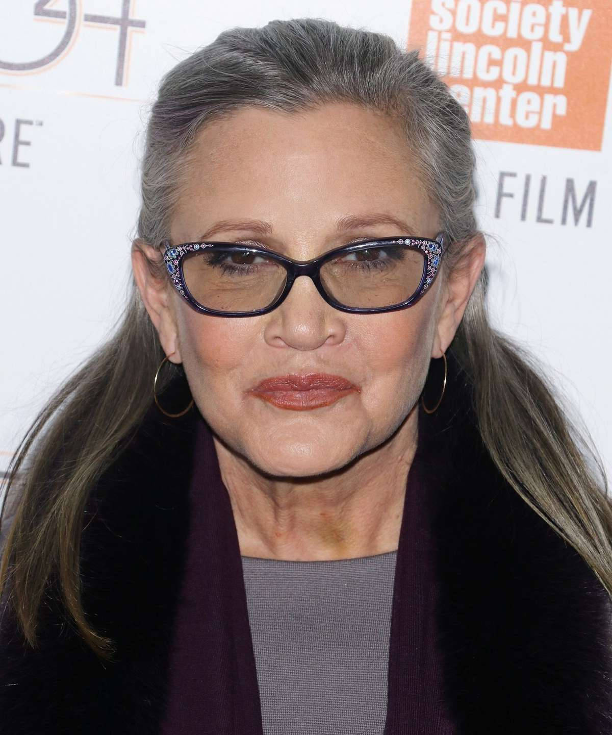 Carrie Fisher, celebrity actress, gray hair, HD Phone Wallpaper
