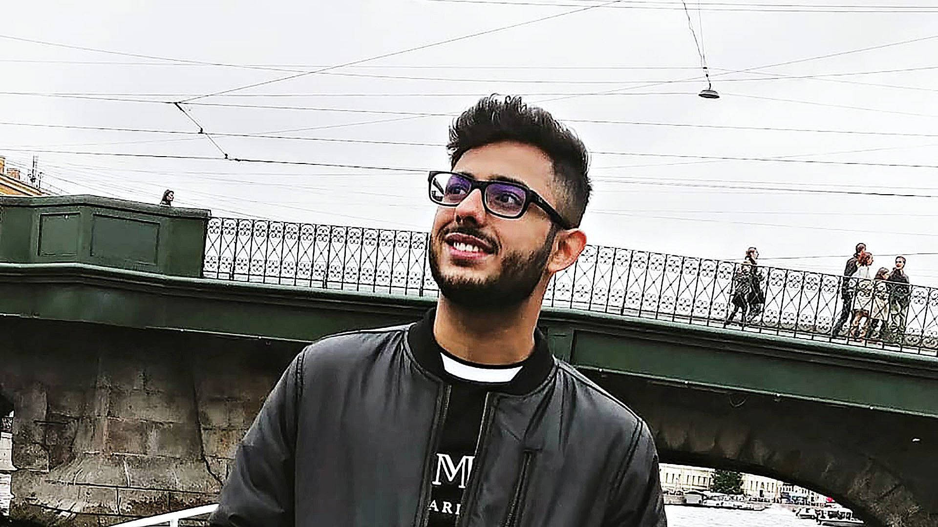 Carryminati, green bridge, glasses, Full HD Desktop Wallpaper