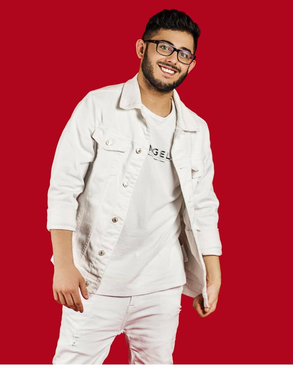 Carryminati, red background, glasses, HD Phone Wallpaper
