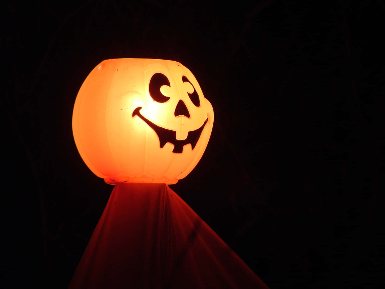Carved Pumpkin, happy smile, glowing orange, HD Desktop Wallpaper