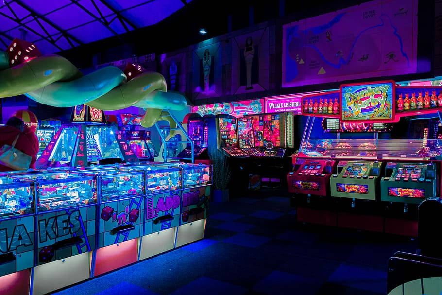 neon lights, colorful game machines, purple ceiling, SD Desktop Wallpaper
