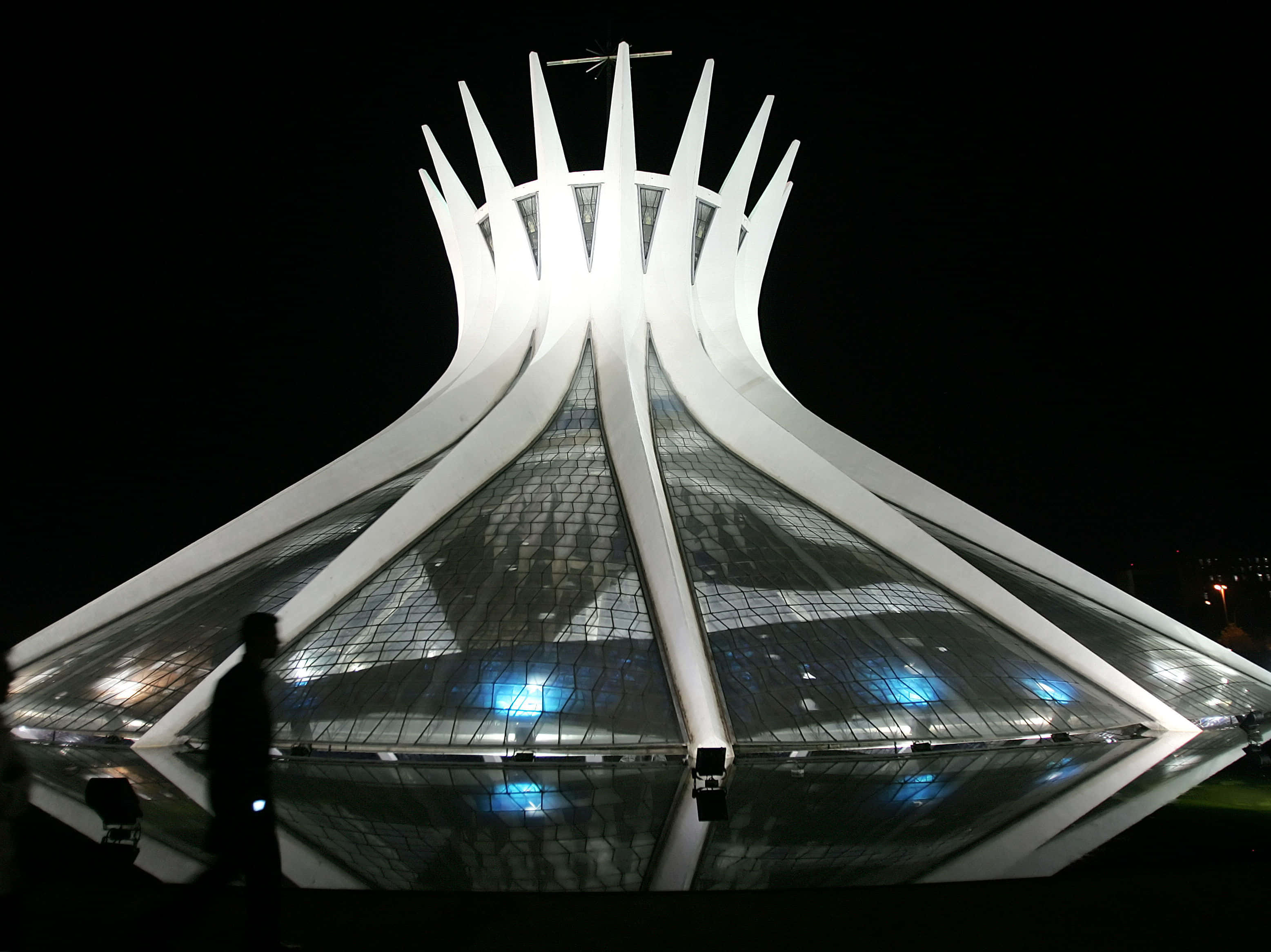 Cathedral Of Brasilia, night, white, 2K Desktop Wallpaper