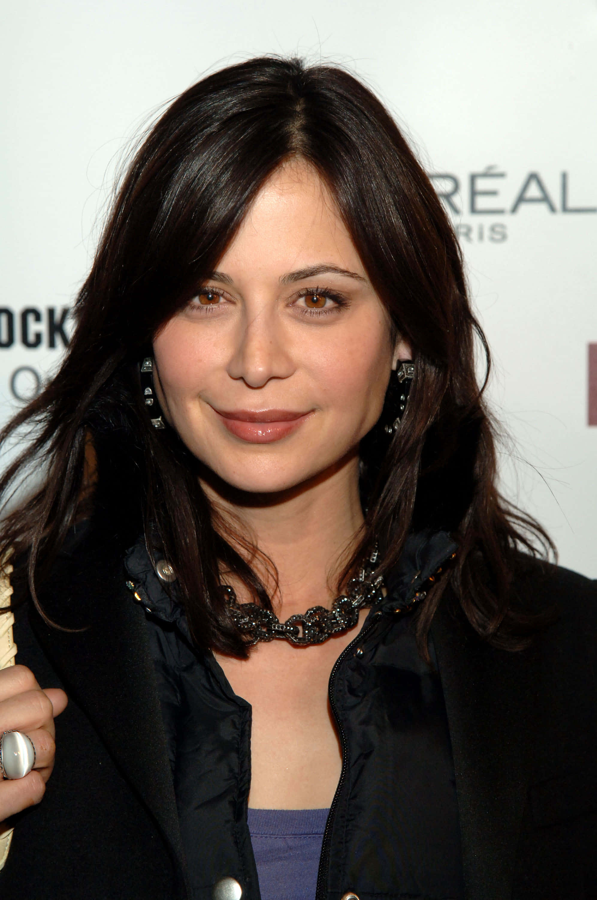 Catherine Bell, black jacket, dark hair, 2K Phone Wallpaper