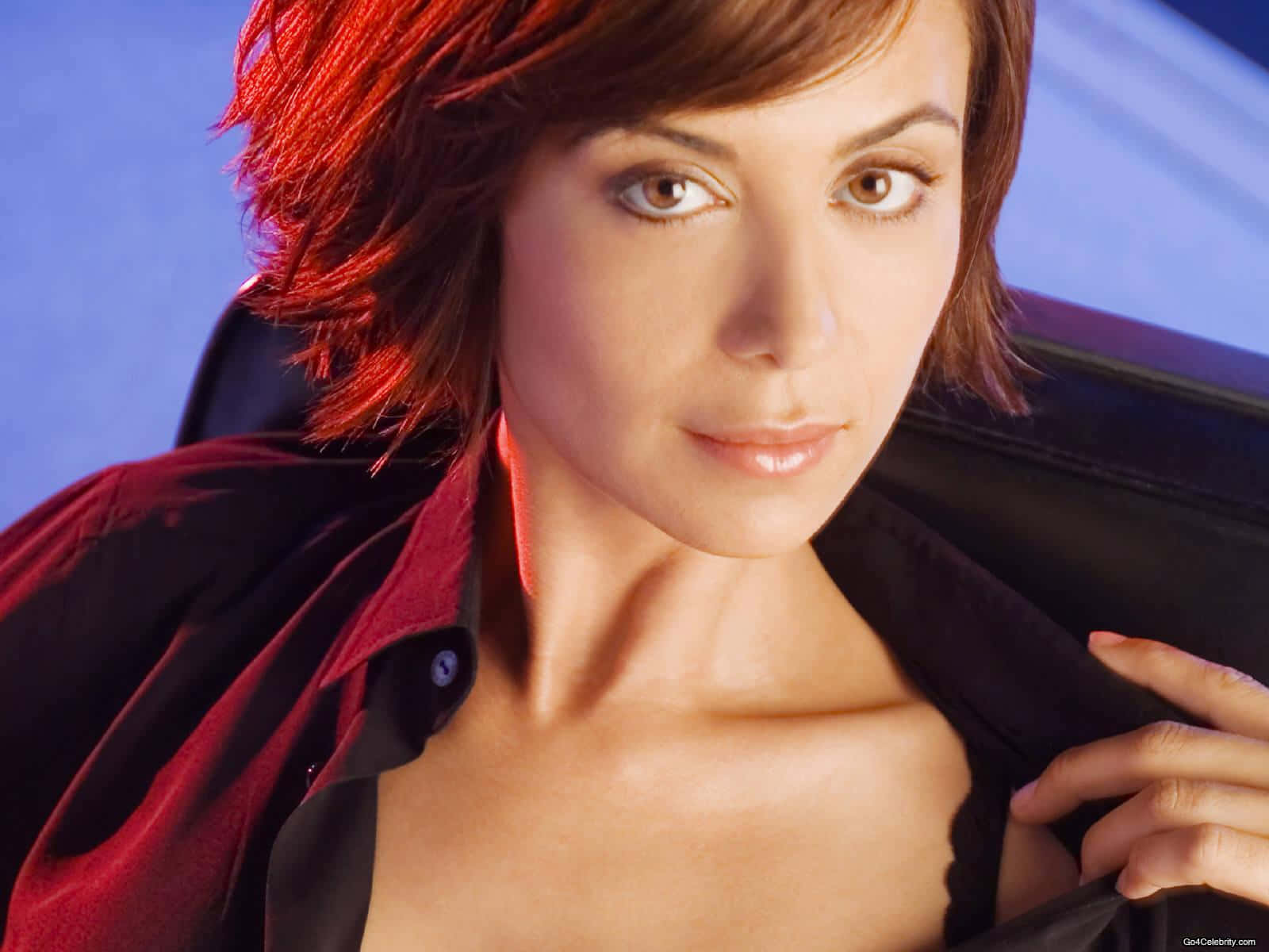 Catherine Bell, red top, fiery red hair, HD Desktop Wallpaper