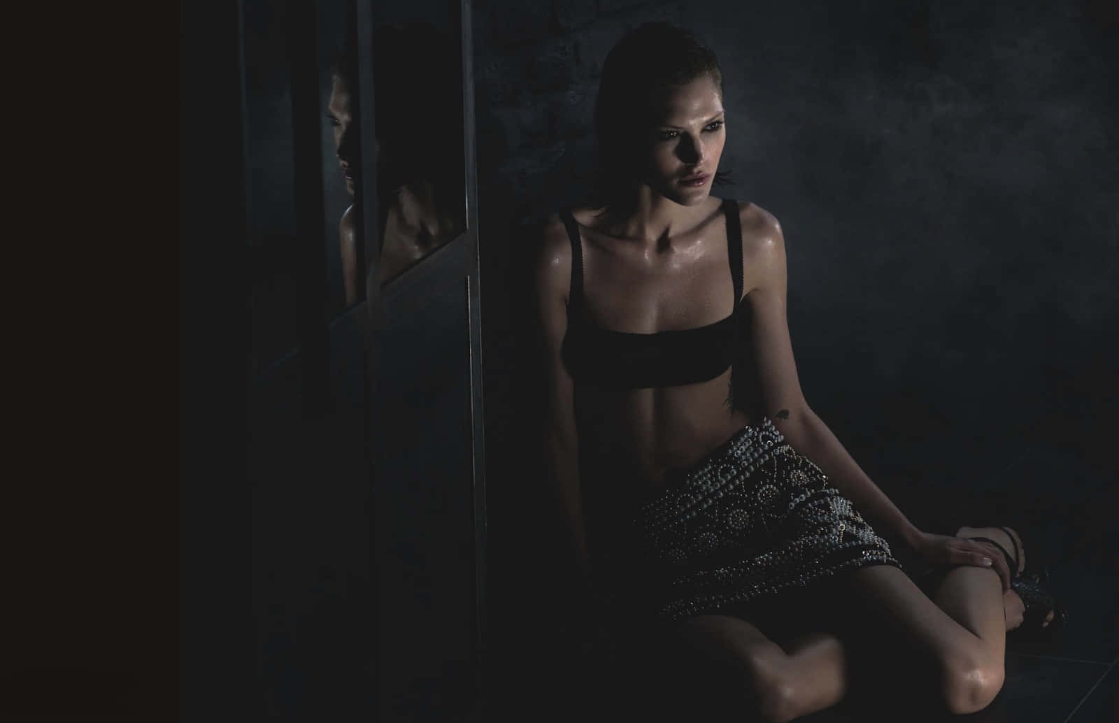 Catherine Mcneil, black top, beaded skirt, HD Desktop Wallpaper