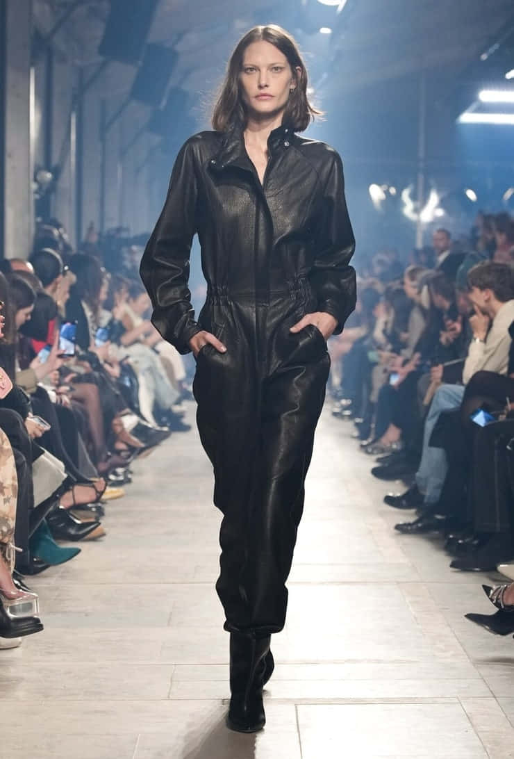 Catherine Mcneil, sleek black leather jumpsuit, runway, SD Phone Wallpaper