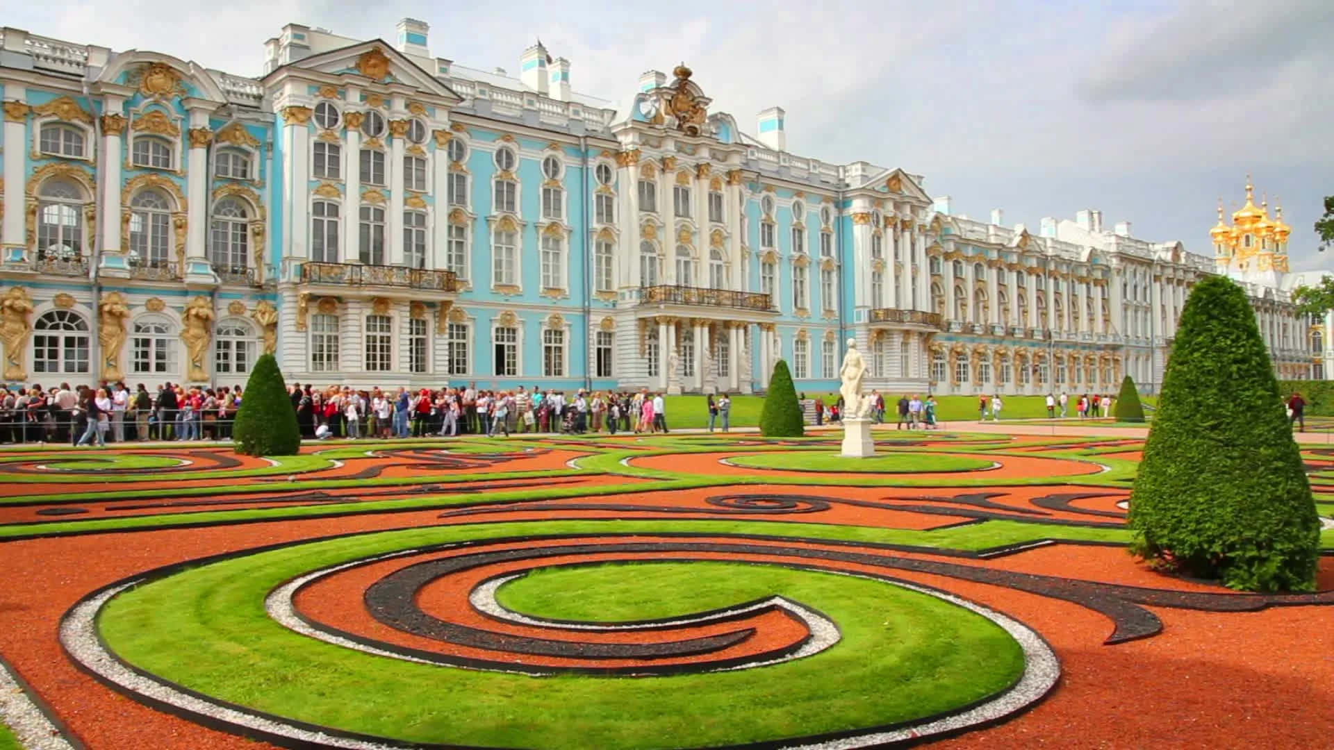 Catherine Palace, turquoise and gold facade, spiral gardens, Full HD Desktop Wallpaper