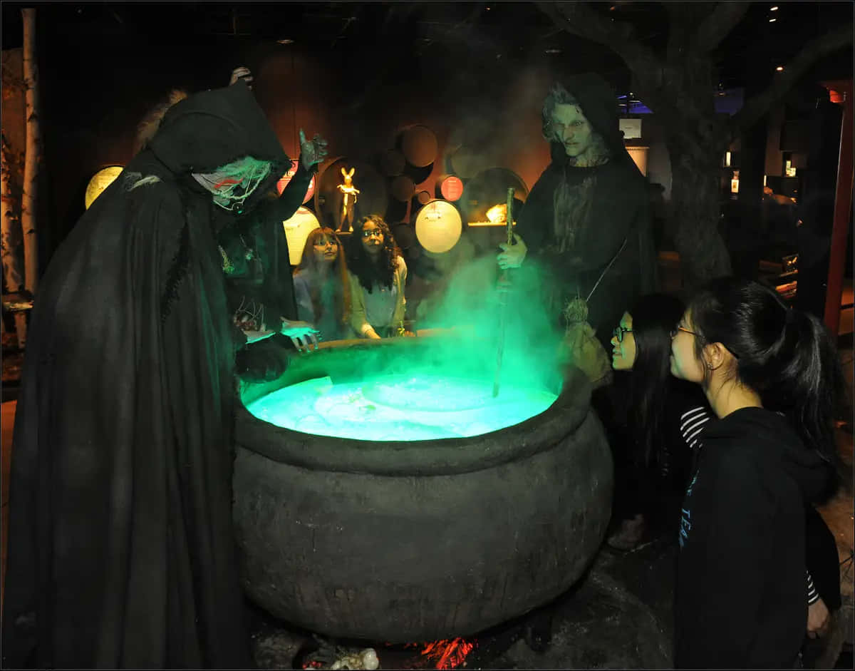 Cauldron, glowing green potion, dark fantasy setting, SD Desktop Wallpaper