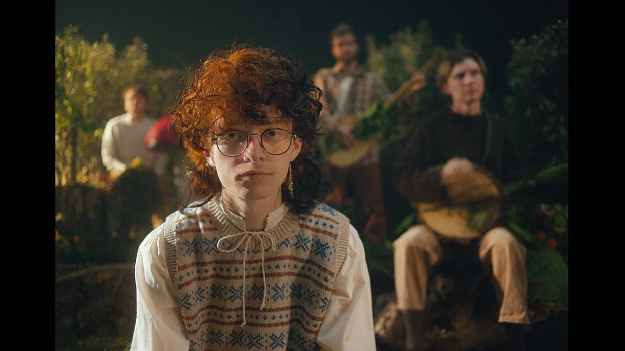 Cavetown, curly red hair, glasses, HD Desktop Wallpaper