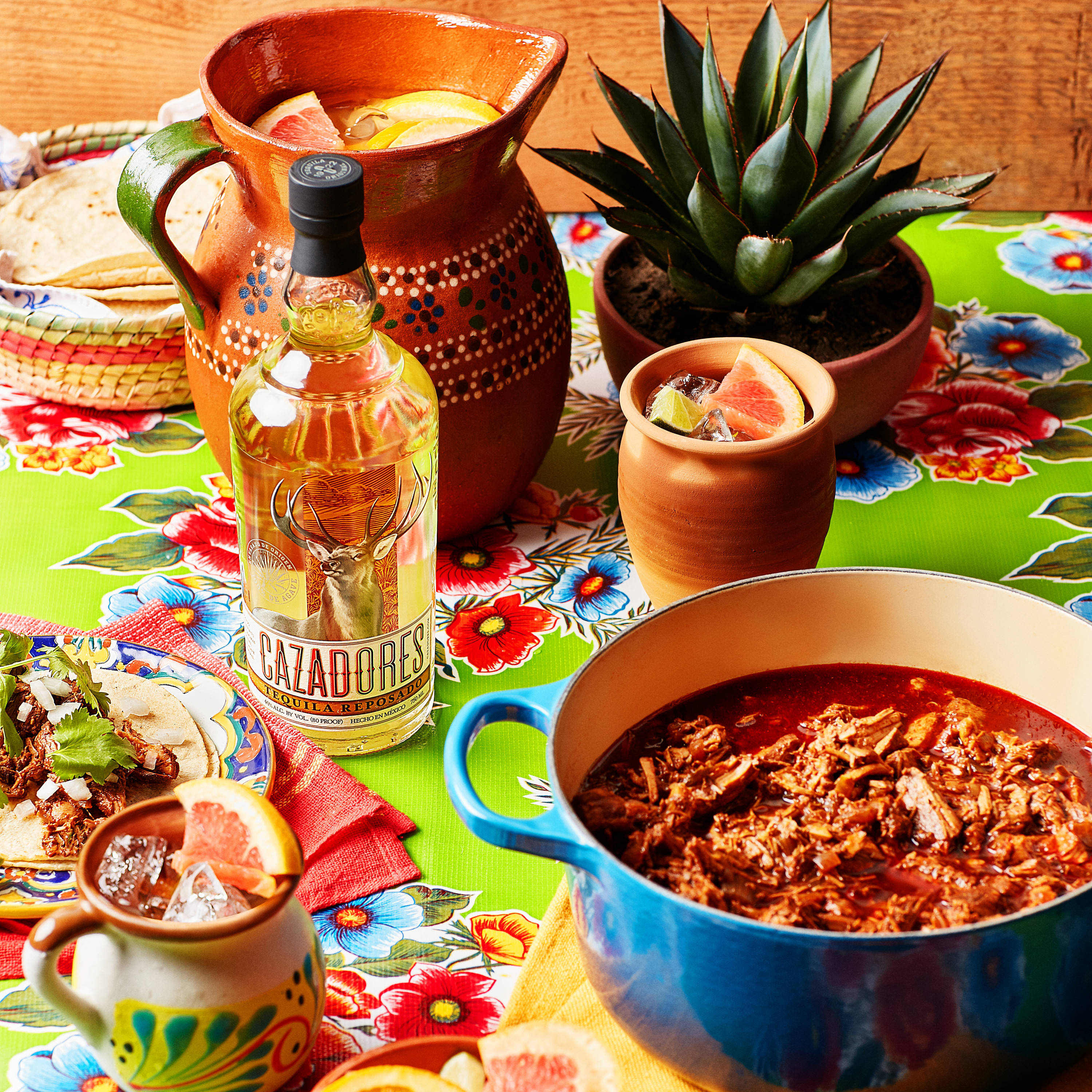 Cazadores Tequila, pozole, tropical drinks, 2K Desktop Wallpaper