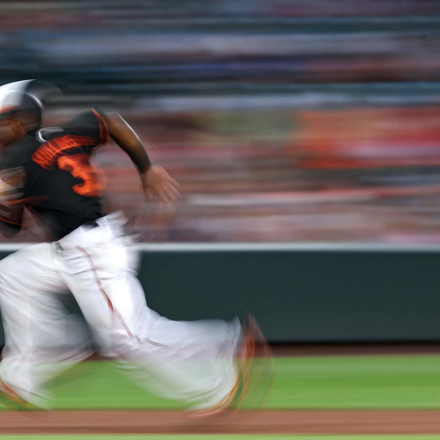 Cedric Mullins, black and orange jersey, green field, HD Desktop Wallpaper