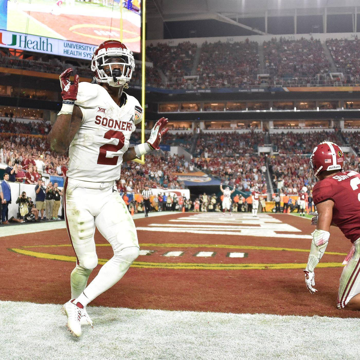 Ceedee Lamb, Sooner football player, white jersey number 2, HD Desktop Wallpaper